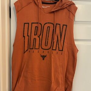Men’s XL sleeveless hoodie.  Under Armour